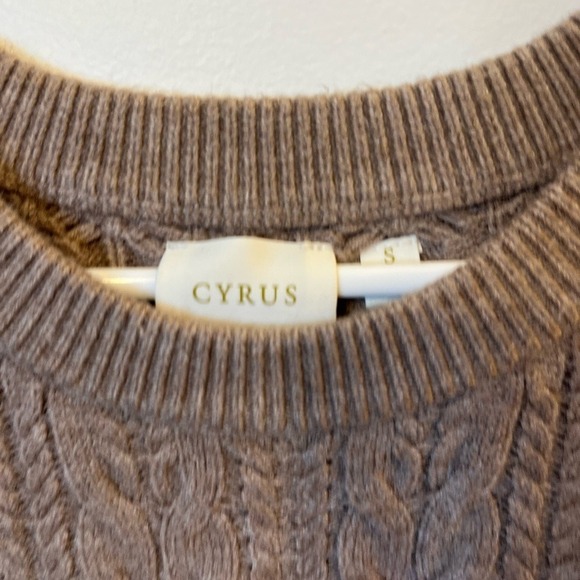 SOLD - Picture 5 of 9